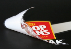 tarra, jossa on peittävä valkoinen